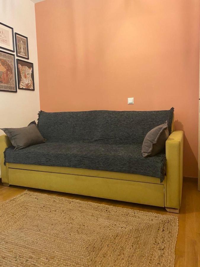 Little John Luxury Apartment Пирея Екстериор снимка
