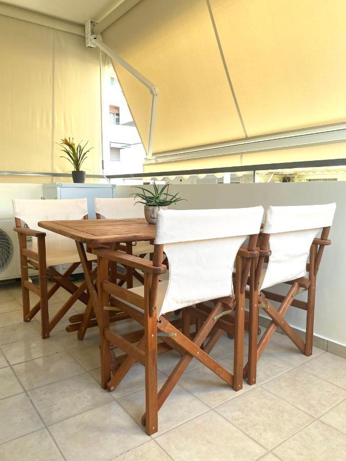 Little John Luxury Apartment Пирея Екстериор снимка
