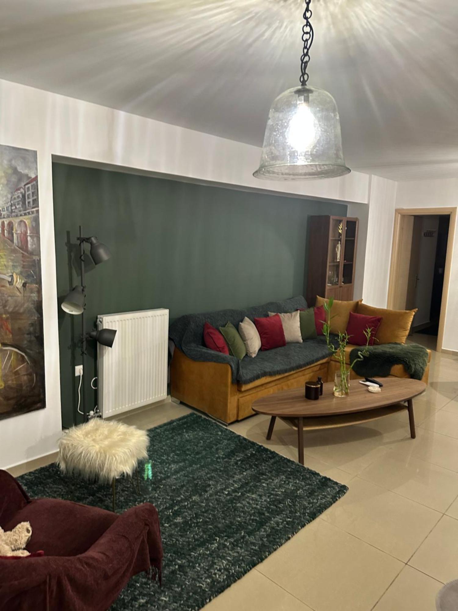Little John Luxury Apartment Пирея Екстериор снимка